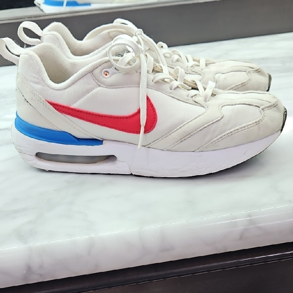 Nike Kids Sneakers in White, Red, and Blue